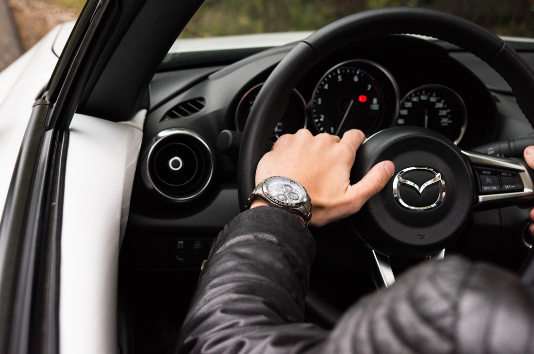 Car & Watch Review: Mazda MX-5 ND, Citizen Eco-Drive Satellite Wave F900 Wrist Time Reviews 
