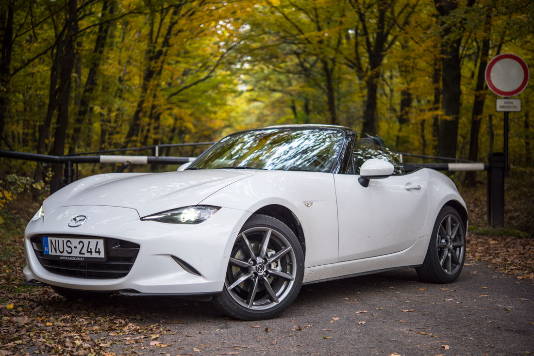 Car & Watch Review: Mazda MX-5 ND, Citizen Eco-Drive Satellite Wave F900 Wrist Time Reviews 