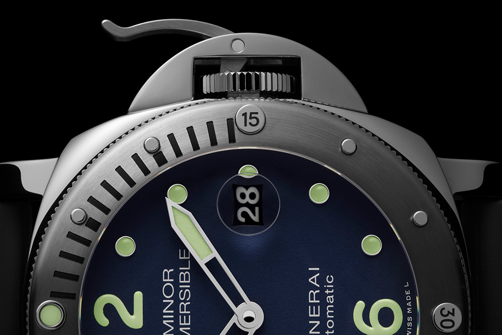 Panerai Luminor Submersible Automatik Acciaio PAM731 'E-Commerce Micro-Edition' Watch Watch Releases 