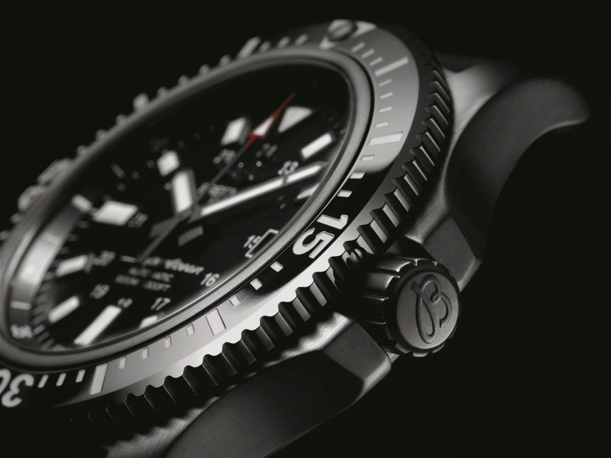 Side of Breitling Superocean Forty Four special watch 02
